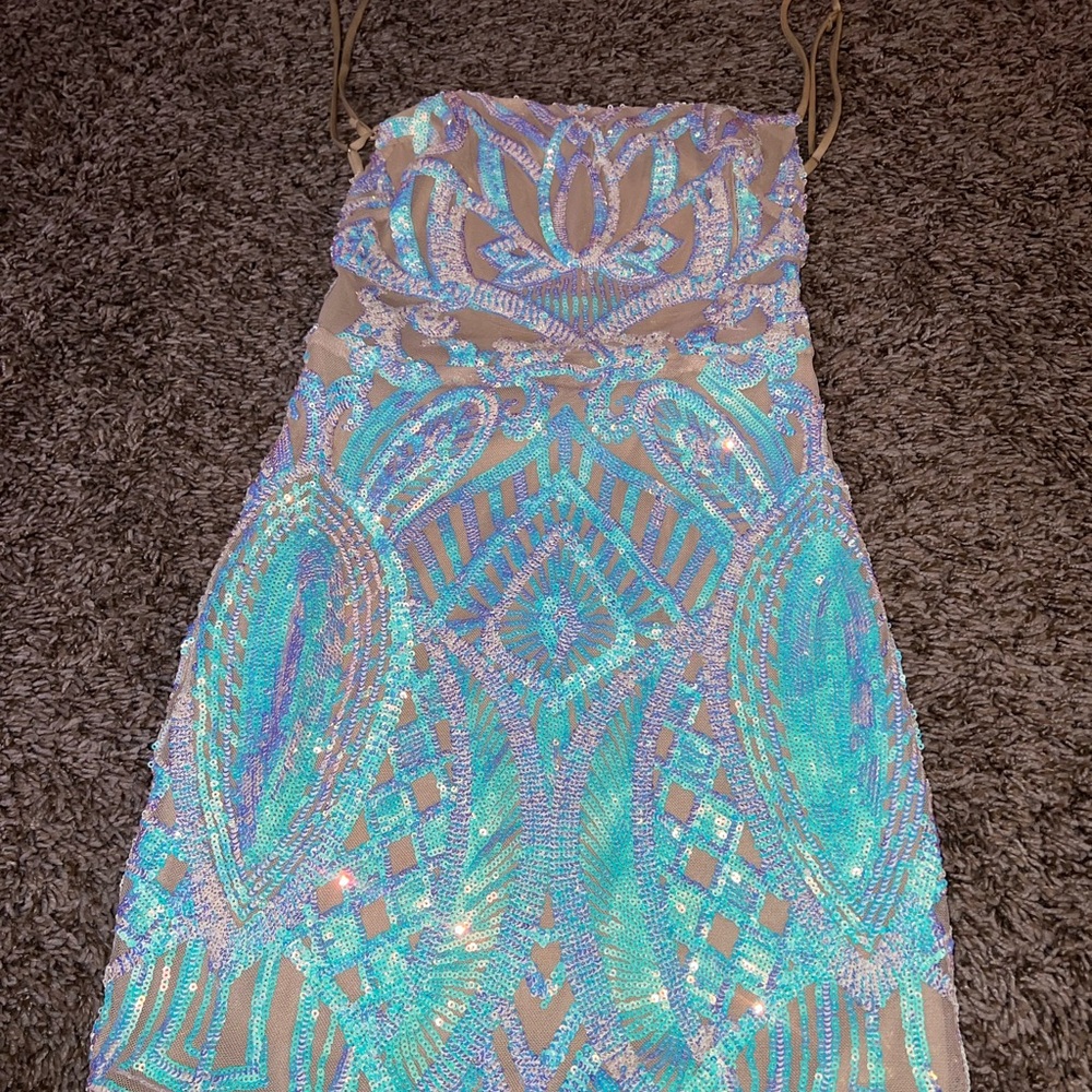 Lucy in the sky homecoming dress, never worn!!